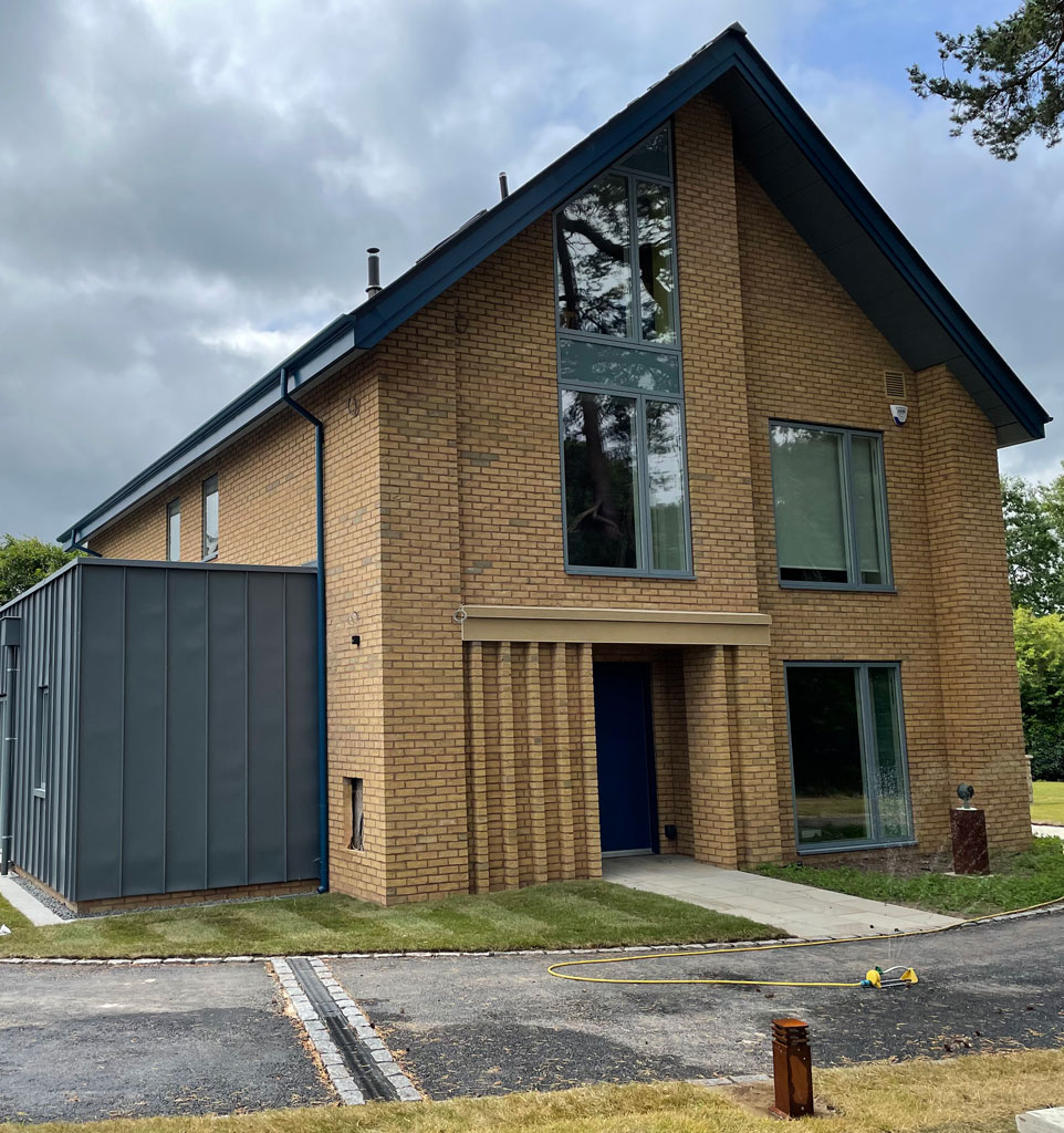 New Build Houses Side Image